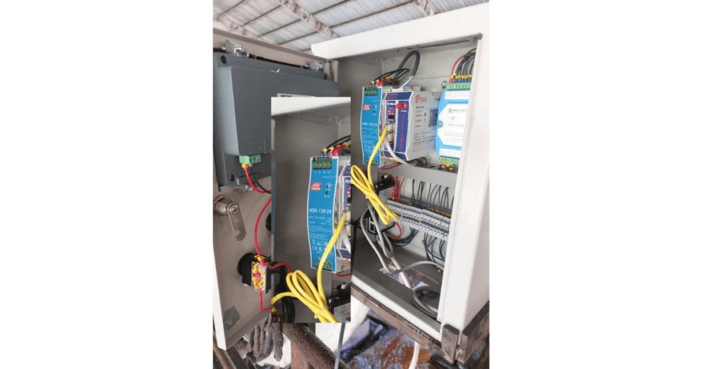 Folks Automation Komponen utama perangkat PLC - Power Supply